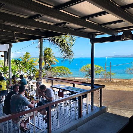 Grand Hotel Thursday Island Eksteriør bilde